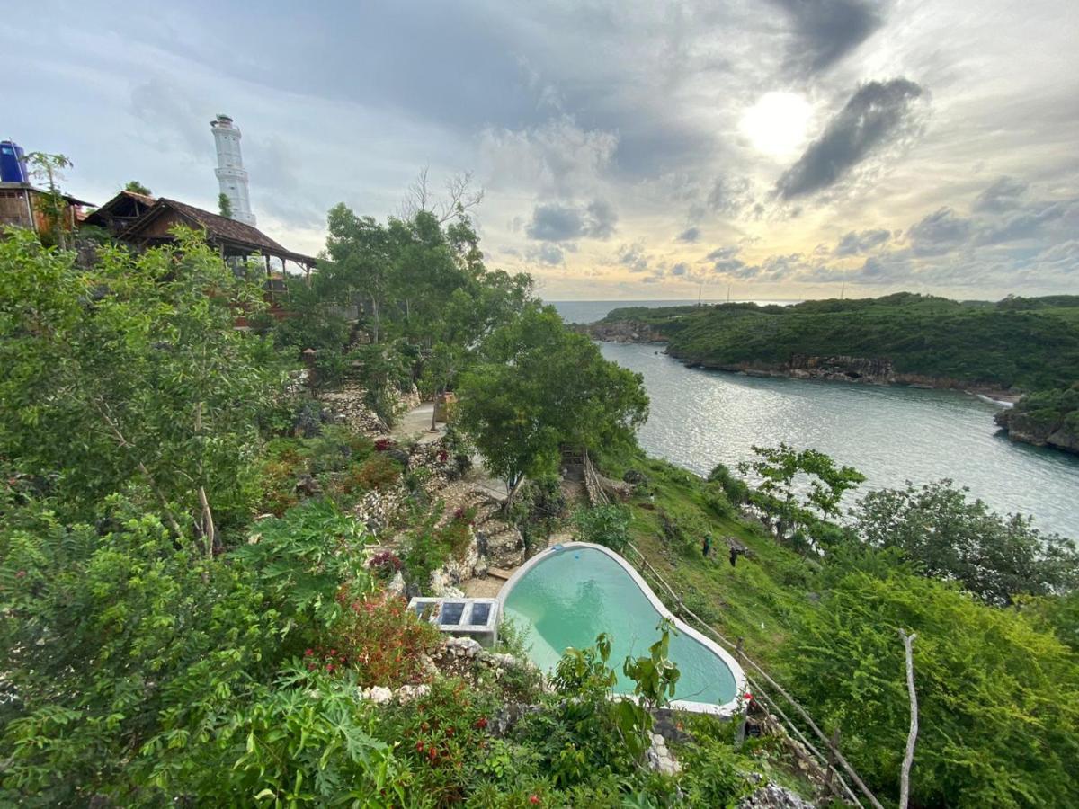 Baron Hill Resort Gunung Kidul Mitra Reddoorz Exteriör bild